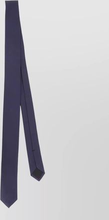 Gucci silk tie featuring iconic double g motif