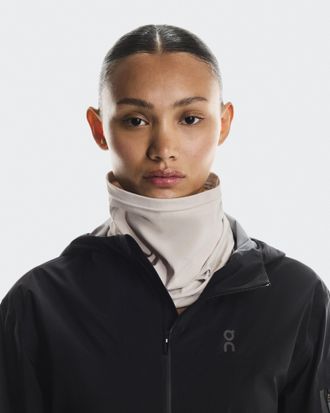 On Core Neck Gaiter