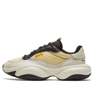 Puma Randomevent x Alteration Kurve Asparagus 371400-01