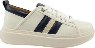 Alexander Smith Wembley Stijlvolle Sneakers - Heren - Sneakers - Beige - 43 EU - Leer - Schoenen