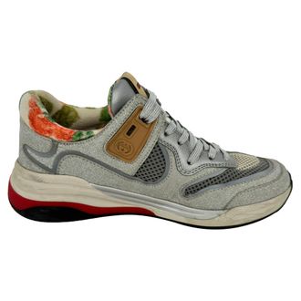 Gucci Gucci Ultrapace Lage Sneakers in Zilveren Glitters