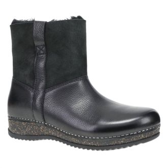 Dansko Womens Mckenzie Waxy Milled Boots In Black