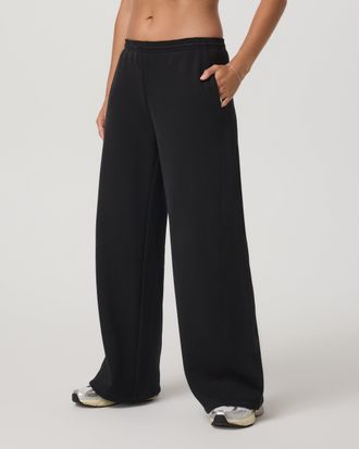 Vuori Clothing Restore Ultra Wideleg Sweatpant - Shorts | Washed Black | Medium