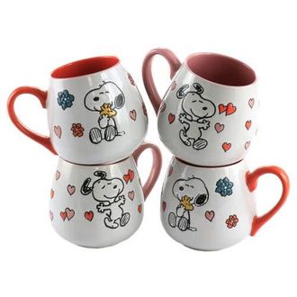 Peanuts 4 Piece 20 Ounce Stoneware Wax Relief Cup Set in 2 Assorted Designs in Pink at Nordstrom