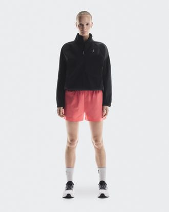 On Focus Shorts