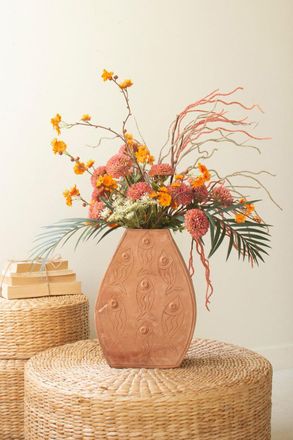 Kalalou Terracotta Vessel With Fish Detail