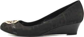 Fendi Pumps con punta tonda - Nero