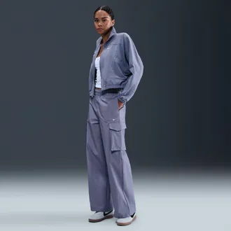 Nike Womens Nike Sportswear Everything Wovens Mid-Rise Cargo Pants in Blue | HM6976-499