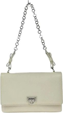 Ferragamo Pre-owned Shoulder Bags, female, Beige, Size: ONE SIZE Pre-owned Gancini shoulder bag