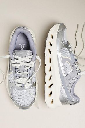 On Cloudtilt Arc Sneakers