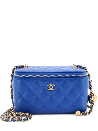 Chanel Pearl Crush Vanity Case with Chain Quilted Lambskin Small clutch bag - Blu
