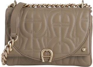Aigner BOLSOS - Bolsos con bandolera en YOOX.COM