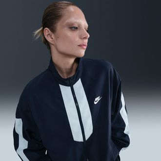 Nike Womens Nike Sportswear Windrunner Oversized Jacket in Blue | IM8025-410