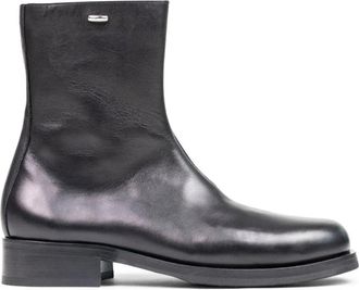 Our Legacy Zwarte Camion Laars - Tijdloze Stijl - Heren - Enkellaarsjes - Zwart - 42 EU - Leer - Schoenen