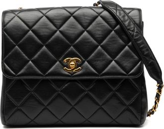 Chanel Pre-owned Womens Small Square Lambskin Straight Single Flap - Black Leather - One Size