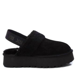Xti Womens Winter Clogs In Black
