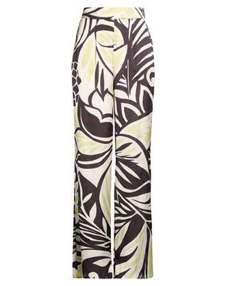 Camilla Milano BOTTOMWEAR - Pantaloni su YOOX.COM