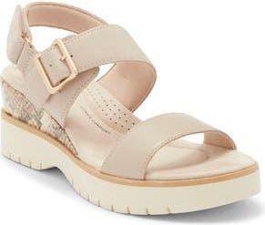 Clarks Diaz Rose Wedge Sandal in Sand Combi at Nordstrom Rack, Size 8