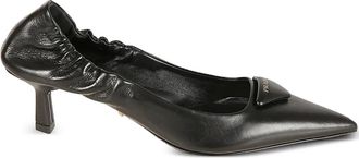 Prada pointed-toe triangle leather pumps - Black
