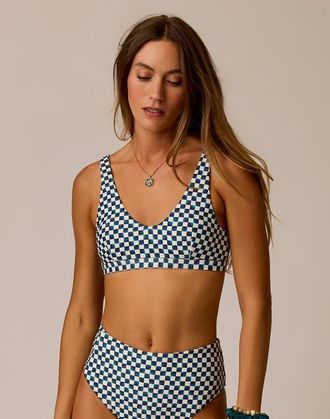 Carve Designs Breakers Compression Top DD Cup in Surfside at Nordstrom, Size Large