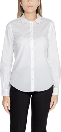 Alviero Martini 1A Classe White Plain Long Sleeve Shirt with Button Fastening