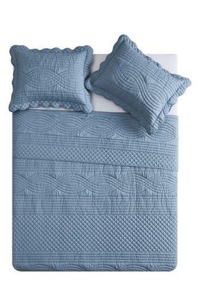 VCNY Home Scallop Microfiber Quilt Set in Blue at Nordstrom Rack, Size Full/queen