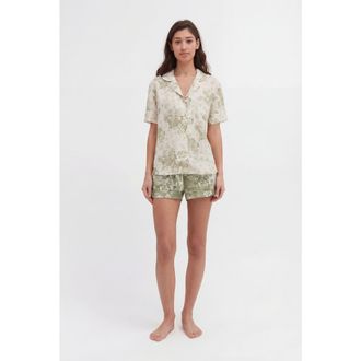 Desmond & Dempsey Short Sleeve Pajama Set in Flowers Of Time Sage/green at Nordstrom, Size X-Small Uk