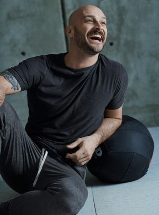 Vuori Clothing Mens Strato Tech T-shirt