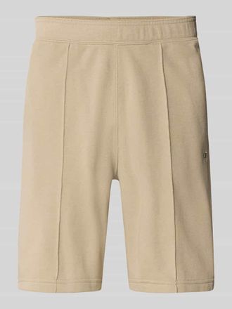 Champion Bermudas mit elastischem Bund und Label-Stitching in Beige, Gr&ouml;&szlig;e XXL