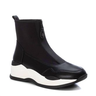 Xti Womens Sport Booties In Black
