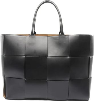 Bottega Veneta 2010s The Arco Large intrecciato leather tote bag - men - Calf Leather - One Size - Black