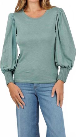 Nation Ltd Loren Smocked Peasant Tee In Sagebrush
