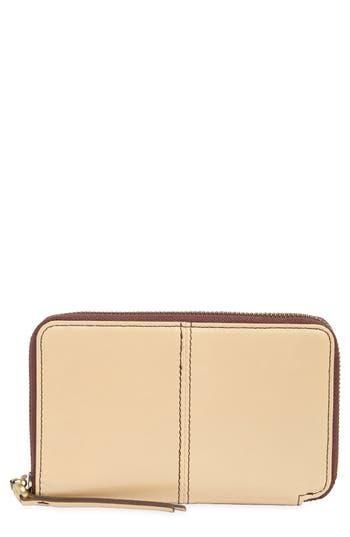 Hobo Wallets − Sale: up to −61% | Stylight