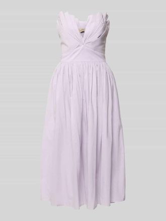 Lace & Beads Cocktailkleid im Off-Shoulder-Look in Flieder, Gr&ouml;&szlig;e M