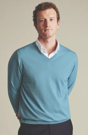 CHARLES TYRWHITT Merino V-Neck Sweater