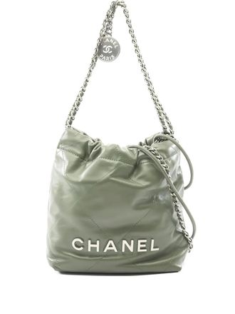 Chanel 2020s kleine Chanel 22 gewatteerde leren bucket-tas - Groen