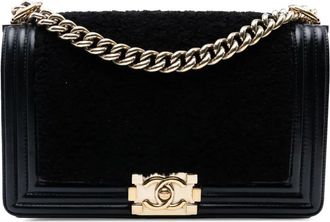 Chanel 2016-2017 Old Medium Shearling Boy Flap crossbody bag - women - Furs & Skins/Calf Leather/Leather/Lamb Shearling - One Size - Black