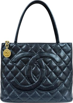 Chanel Black Grained Calfskin Tote Bag (Pre-Owned)