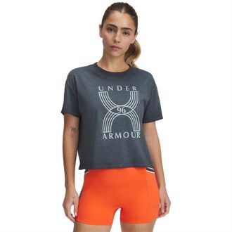 Under Armour Run 96 hardloop-T-shirt voor dames, met relaxte pasvorm (Zwart)