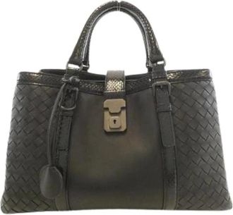 Bottega Veneta Pre-owned Handbags, female, Black, Size: ONE SIZE Pre-owned Lambskin Ayers Snake Bag