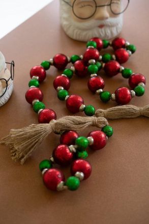 Kalalou Red And Green Christmas Ball Garland W Jute Tassels
