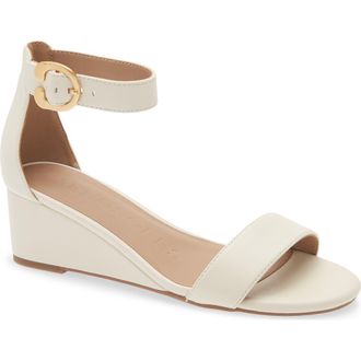Aerosoles Willis Wedge Heel Sandal in Eggnog Faux Leather at Nordstrom Rack, Size 6.5