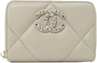 Chanel Gray Leather Coin Purse/Coin Case (Pre-Owned)