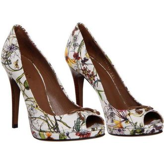 Gucci White Canvas Flora Print Pumps Size 37.5