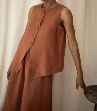 Beaumont Organic Olivia May Russet Waistcoat Top In Rust