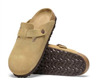 Birkenstock Womens Boston Regular Footbed Clog In Latte Cream