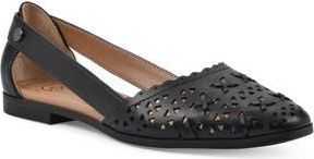 White Mountain Nobler Laser Cut Sandal in Black/Smooth at Nordstrom Rack, Size 6.5