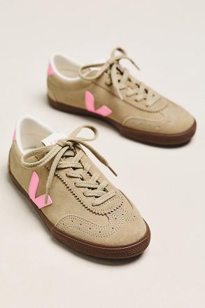 Veja Volley O. T. Sneakers
