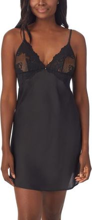 Le Mystere Allure Lace & Satin Chemise in Black at Nordstrom, Size Medium