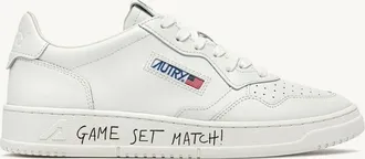 Autry SNEAKERS MEDALIST LOW IN PELLE BIANCA CON LETTERING
